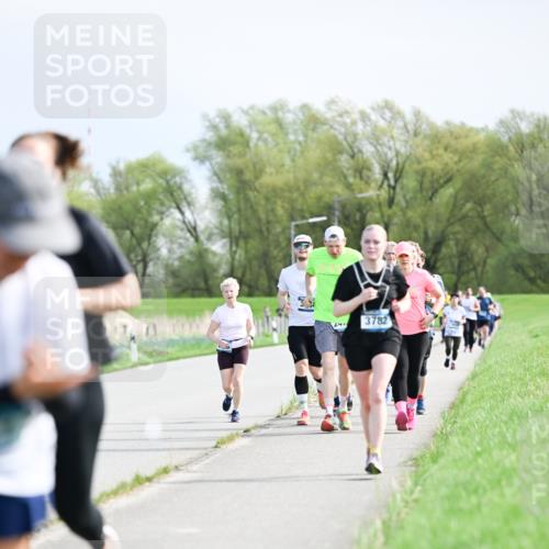 07.04.2024 - 43. Internationalen Wilhelmsburger Insellauf Dr. Thomas Lammeyer http://msf.ph/oto/6051326 07.04.2024 11:21:19 Laufen 3782, 147 meine-sportfotos.de