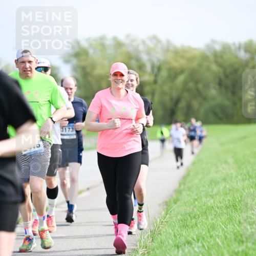07.04.2024 - 43. Internationalen Wilhelmsburger Insellauf Dr. Thomas Lammeyer http://msf.ph/oto/6051349 07.04.2024 11:21:24 Laufen 3173 meine-sportfotos.de