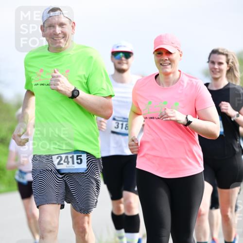 07.04.2024 - 43. Internationalen Wilhelmsburger Insellauf Dr. Thomas Lammeyer http://msf.ph/oto/6051361 07.04.2024 11:21:26 Laufen 2415, 318 meine-sportfotos.de