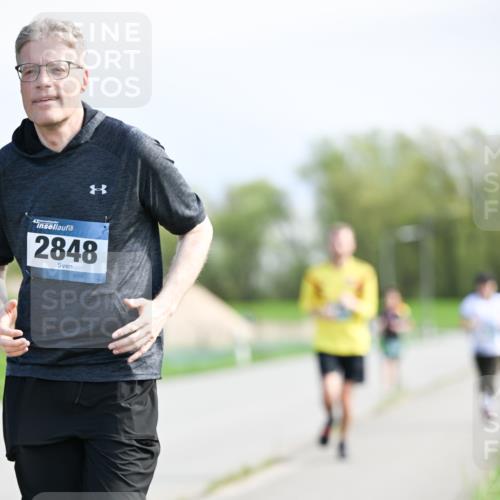07.04.2024 - 43. Internationalen Wilhelmsburger Insellauf Dr. Thomas Lammeyer http://msf.ph/oto/6051379 07.04.2024 11:21:30 Laufen 2848 meine-sportfotos.de