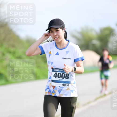 07.04.2024 - 43. Internationalen Wilhelmsburger Insellauf Dr. Thomas Lammeyer http://msf.ph/oto/6051410 07.04.2024 11:21:38 Laufen 43, 4008, 4008 meine-sportfotos.de