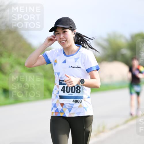 07.04.2024 - 43. Internationalen Wilhelmsburger Insellauf Dr. Thomas Lammeyer http://msf.ph/oto/6051411 07.04.2024 11:21:38 Laufen 43, 4008, 4008 meine-sportfotos.de