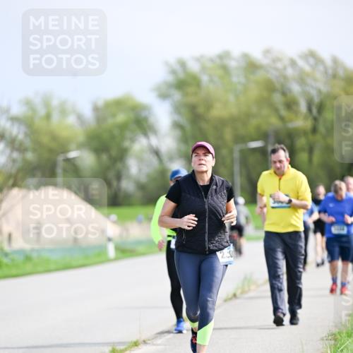 07.04.2024 - 43. Internationalen Wilhelmsburger Insellauf Dr. Thomas Lammeyer http://msf.ph/oto/6051445 07.04.2024 11:21:52 Laufen  meine-sportfotos.de
