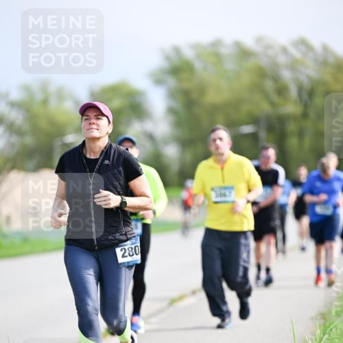 07.04.2024 - 43. Internationalen Wilhelmsburger Insellauf Dr. Thomas Lammeyer http://msf.ph/oto/6051452 07.04.2024 11:21:54 Laufen 280 meine-sportfotos.de