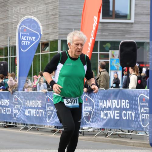 07.04.2024 - 43. Internationalen Wilhelmsburger Insellauf Strokosch-Dieckow http://msf.ph/oto/6052358 07.04.2024 10:50:16 Ziel  meine-sportfotos.de