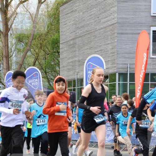 07.04.2024 - 43. Internationalen Wilhelmsburger Insellauf Strokosch-Dieckow http://msf.ph/oto/6052485 07.04.2024 10:50:00 Ziel  meine-sportfotos.de