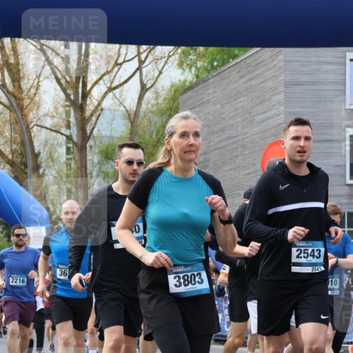 07.04.2024 - 43. Internationalen Wilhelmsburger Insellauf Strokosch-Dieckow http://msf.ph/oto/6052638 07.04.2024 10:42:19 Ziel 2047, 2093, 2094, 2106, 2120, 2129, 2181, 2258, 2332, 2523, 2524, 2542, 2594, 2595, 2596, 2632, 2649, 2917, 3070, 3231, 3232, 3316, 3322, 3425, 3464, 3466, 3507, 3508, 3561, 3596, 3640, 3657, 3896, 3985, 4276, 4277, 4278 meine-sportfotos.de