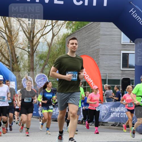 07.04.2024 - 43. Internationalen Wilhelmsburger Insellauf Strokosch-Dieckow http://msf.ph/oto/6052802 07.04.2024 10:41:33 Ziel 2225, 2265, 2274, 2277, 2420, 2509, 2515, 2576, 2617, 2636, 2740, 2794, 2796, 2805, 3144, 3162, 3163, 3179, 3187, 3252, 3263, 3334, 3387, 3475, 3510, 3515, 3528, 3542, 3601, 3604, 3628, 3761, 3797, 3798, 3868, 3916, 4243, 4249, 4335, 4354 meine-sportfotos.de