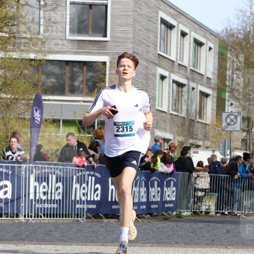 07.04.2024 - 43. Internationalen Wilhelmsburger Insellauf Strokosch-Dieckow http://msf.ph/oto/6061767 07.04.2024 11:21:59 Ziel 2315, 2513, 3394, 3791, 3944, 4091 meine-sportfotos.de