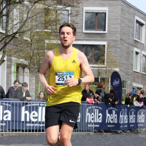 07.04.2024 - 43. Internationalen Wilhelmsburger Insellauf Strokosch-Dieckow http://msf.ph/oto/6061780 07.04.2024 11:21:57 Ziel 2315, 2513, 3791, 3944, 4091 meine-sportfotos.de