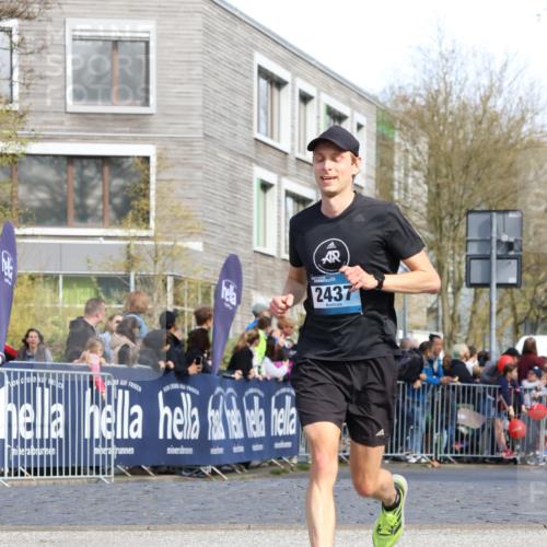 07.04.2024 - 43. Internationalen Wilhelmsburger Insellauf Strokosch-Dieckow http://msf.ph/oto/6061836 07.04.2024 11:21:45 Ziel 2437, 2499, 3367, 3791, 3858, 4091 meine-sportfotos.de