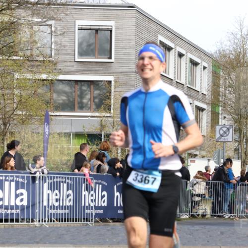 07.04.2024 - 43. Internationalen Wilhelmsburger Insellauf Strokosch-Dieckow http://msf.ph/oto/6061846 07.04.2024 11:21:41 Ziel 2437, 2499, 3367, 3858 meine-sportfotos.de