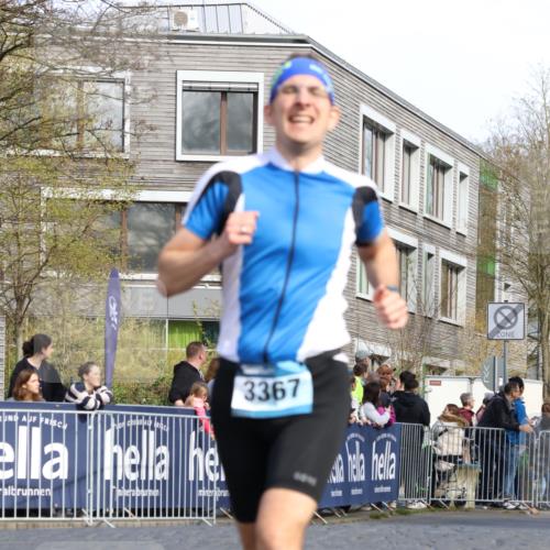 07.04.2024 - 43. Internationalen Wilhelmsburger Insellauf Strokosch-Dieckow http://msf.ph/oto/6061851 07.04.2024 11:21:41 Ziel 2437, 2499, 3367, 3858 meine-sportfotos.de