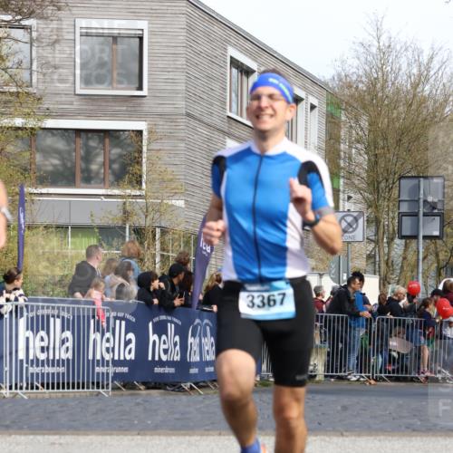 07.04.2024 - 43. Internationalen Wilhelmsburger Insellauf Strokosch-Dieckow http://msf.ph/oto/6061862 07.04.2024 11:21:41 Ziel 2437, 2499, 3367, 3858 meine-sportfotos.de