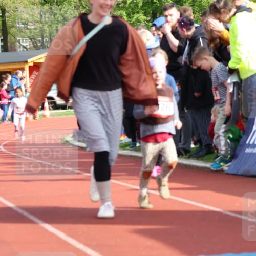 14.04.2024 - Hammer Lauf Strokosch-Dieckow http://msf.ph/oto/6065586 14.04.2024 09:32:22 Ziel  meine-sportfotos.de