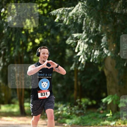 14.04.2024 - Hammer Lauf Dr. Thomas Lammeyer http://msf.ph/oto/6065783 14.04.2024 10:54:38 Laufen 831 meine-sportfotos.de