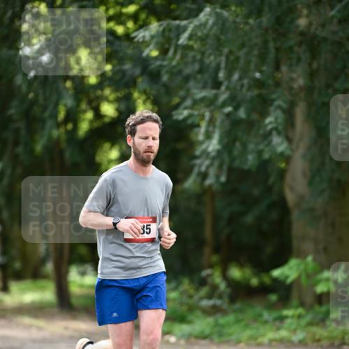 14.04.2024 - Hammer Lauf Dr. Thomas Lammeyer http://msf.ph/oto/6066479 14.04.2024 10:59:55 Laufen 35 meine-sportfotos.de