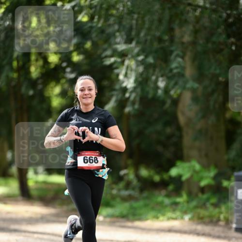 14.04.2024 - Hammer Lauf Dr. Thomas Lammeyer http://msf.ph/oto/6066519 14.04.2024 11:00:15 Laufen 14, 668 meine-sportfotos.de