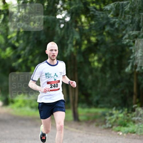 14.04.2024 - Hammer Lauf Dr. Thomas Lammeyer http://msf.ph/oto/6066566 14.04.2024 11:00:44 Laufen 14, 240 meine-sportfotos.de