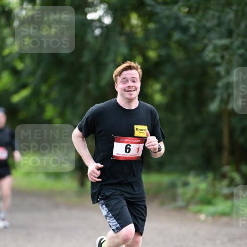 14.04.2024 - Hammer Lauf Dr. Thomas Lammeyer http://msf.ph/oto/6066615 14.04.2024 11:00:54 Laufen 14, 61, 1 meine-sportfotos.de