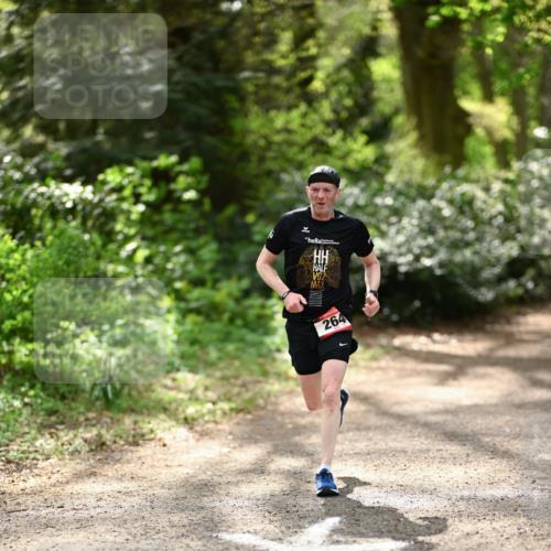 14.04.2024 - Hammer Lauf Dr. Thomas Lammeyer http://msf.ph/oto/6067405 14.04.2024 11:16:15 Laufen 264, 264 meine-sportfotos.de