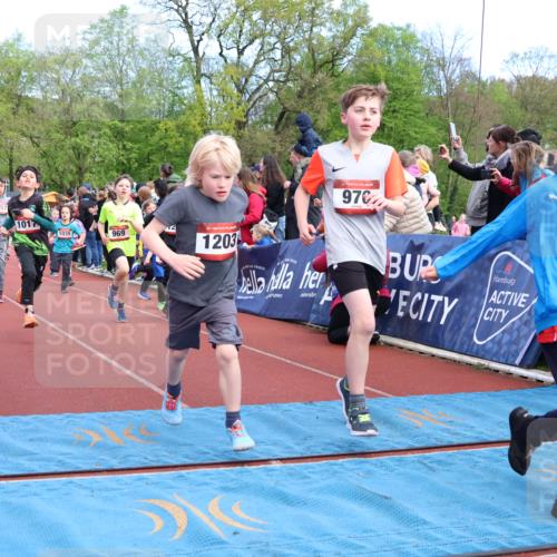 14.04.2024 - Hammer Lauf Strokosch-Dieckow http://msf.ph/oto/6067986 14.04.2024 09:50:39 Ziel 749, 786, 855, 936, 942, 970, 974, 1007, 1143, 1203, 1259, 1294, 1324, 1377 meine-sportfotos.de