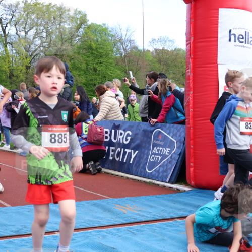 14.04.2024 - Hammer Lauf Strokosch-Dieckow http://msf.ph/oto/6068071 14.04.2024 09:50:44 Ziel 664, 749, 760, 786, 824, 855, 885, 936, 942, 969, 970, 974, 993, 1006, 1007, 1017, 1039, 1057, 1143, 1203, 1277, 1285, 1324 meine-sportfotos.de