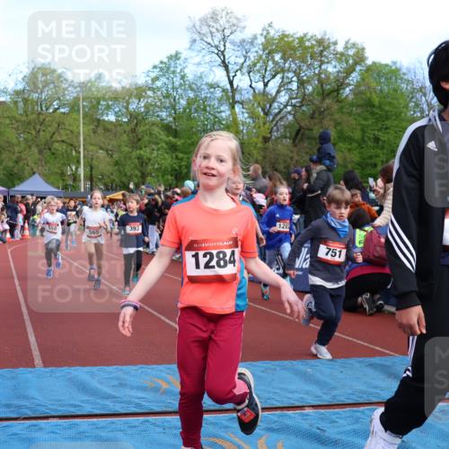 14.04.2024 - Hammer Lauf Strokosch-Dieckow http://msf.ph/oto/6068662 14.04.2024 09:51:21 Ziel 431, 619, 639, 689, 751, 752, 956, 986, 1042, 1107, 1284, 1297 meine-sportfotos.de