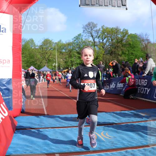 14.04.2024 - Hammer Lauf Strokosch-Dieckow http://msf.ph/oto/6069577 14.04.2024 09:52:14 Ziel 428, 465, 703, 838, 971, 1038, 1289, 1307, 1313, 1320, 1323 meine-sportfotos.de