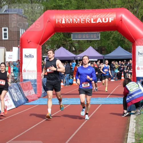 14.04.2024 - Hammer Lauf Strokosch-Dieckow http://msf.ph/oto/6071403 14.04.2024 10:55:09 Ziel 1, 433 meine-sportfotos.de