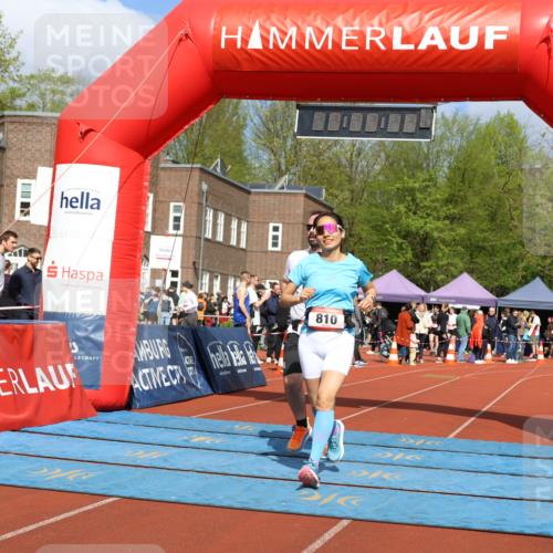 14.04.2024 - Hammer Lauf Strokosch-Dieckow http://msf.ph/oto/6071427 14.04.2024 11:05:08 Ziel 399, 809, 810, 399, 809, 810 meine-sportfotos.de