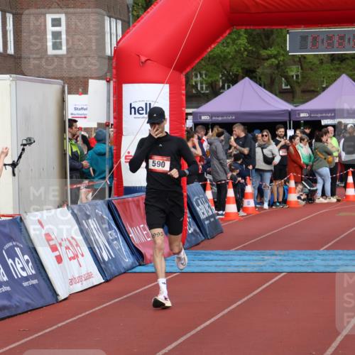 14.04.2024 - Hammer Lauf Strokosch-Dieckow http://msf.ph/oto/6071645 14.04.2024 10:56:24 Ziel 590, 806 meine-sportfotos.de
