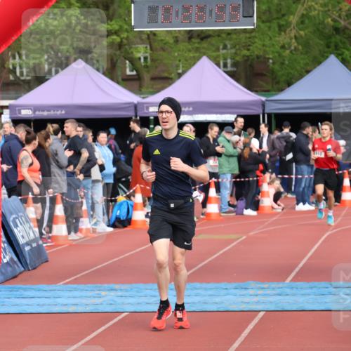 14.04.2024 - Hammer Lauf Strokosch-Dieckow http://msf.ph/oto/6071761 14.04.2024 10:56:53 Ziel 371, 478, 1352 meine-sportfotos.de