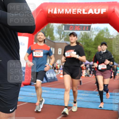 14.04.2024 - Hammer Lauf Strokosch-Dieckow http://msf.ph/oto/6071995 14.04.2024 11:06:09 Ziel 126, 186, 242, 262, 288, 308, 329, 339, 369, 486, 792, 836, 126, 186, 242, 262, 288, 308, 329, 339, 369, 486, 792, 836 meine-sportfotos.de
