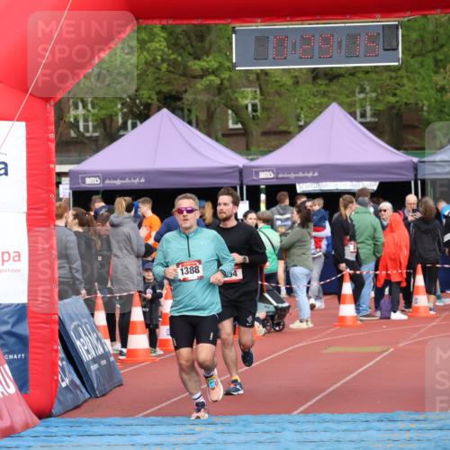14.04.2024 - Hammer Lauf Strokosch-Dieckow http://msf.ph/oto/6072312 14.04.2024 10:59:14 Ziel 517, 649, 1388 meine-sportfotos.de