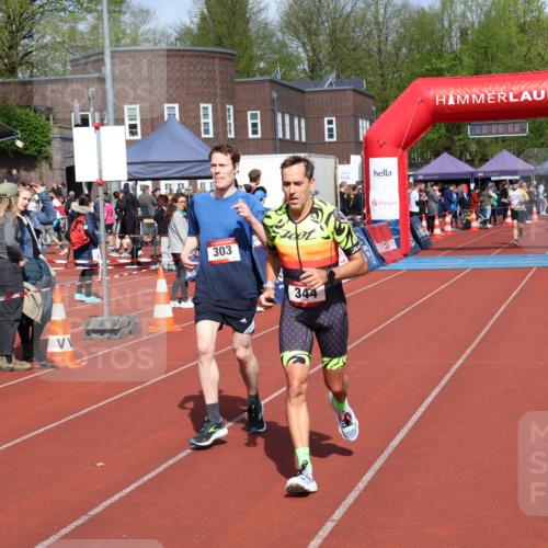 14.04.2024 - Hammer Lauf Strokosch-Dieckow http://msf.ph/oto/6072468 14.04.2024 10:59:51 Ziel 303, 344 meine-sportfotos.de