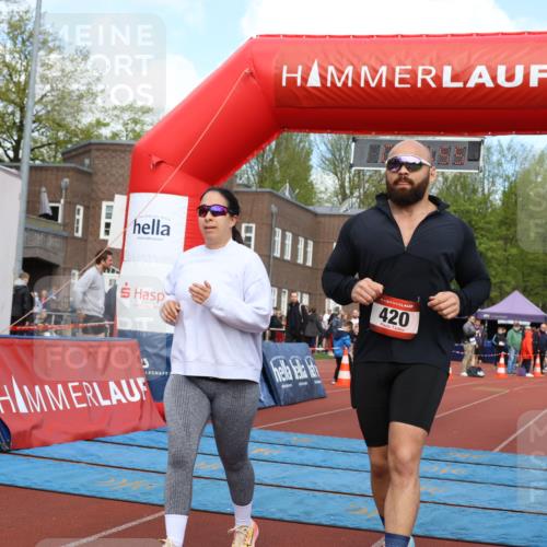 14.04.2024 - Hammer Lauf Strokosch-Dieckow http://msf.ph/oto/6072694 14.04.2024 11:07:53 Ziel 109, 420, 109, 420 meine-sportfotos.de