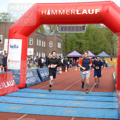 14.04.2024 - Hammer Lauf Strokosch-Dieckow http://msf.ph/oto/6072897 14.04.2024 11:09:46 Ziel 165, 169, 296, 165, 169, 296 meine-sportfotos.de
