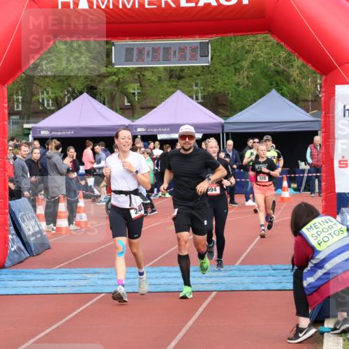 14.04.2024 - Hammer Lauf Strokosch-Dieckow http://msf.ph/oto/6073082 14.04.2024 11:01:24 Ziel 248, 249 meine-sportfotos.de
