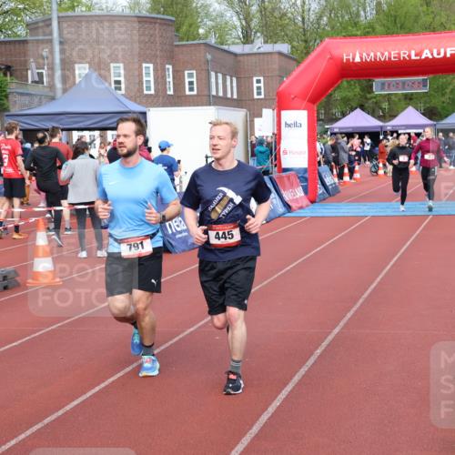 14.04.2024 - Hammer Lauf Strokosch-Dieckow http://msf.ph/oto/6073462 14.04.2024 11:01:54 Ziel 3, 191, 297, 445, 744, 791, 1396 meine-sportfotos.de