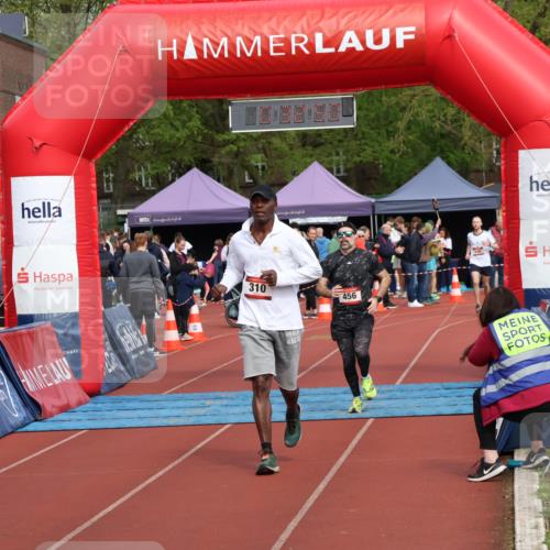 14.04.2024 - Hammer Lauf Strokosch-Dieckow http://msf.ph/oto/6073857 14.04.2024 11:02:48 Ziel 310, 456, 1366 meine-sportfotos.de