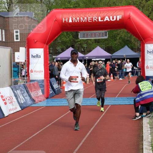 14.04.2024 - Hammer Lauf Strokosch-Dieckow http://msf.ph/oto/6073874 14.04.2024 11:02:49 Ziel 310, 456 meine-sportfotos.de