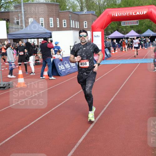 14.04.2024 - Hammer Lauf Strokosch-Dieckow http://msf.ph/oto/6073922 14.04.2024 11:02:54 Ziel 310, 456 meine-sportfotos.de