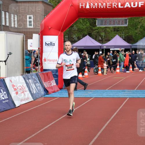 14.04.2024 - Hammer Lauf Strokosch-Dieckow http://msf.ph/oto/6073956 14.04.2024 11:02:58 Ziel 240, 456 meine-sportfotos.de