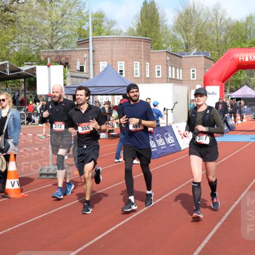 14.04.2024 - Hammer Lauf Strokosch-Dieckow http://msf.ph/oto/6074120 14.04.2024 11:03:23 Ziel 355, 357, 372, 764, 765 meine-sportfotos.de