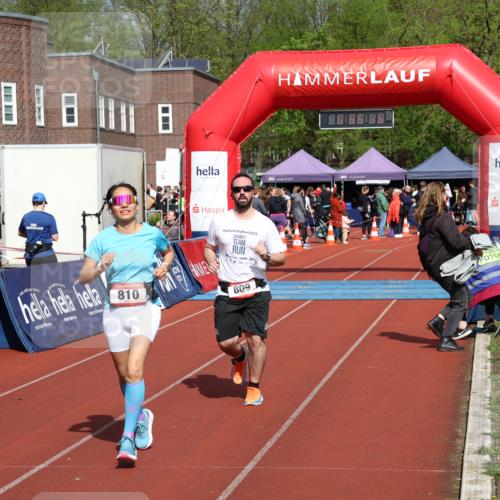 14.04.2024 - Hammer Lauf Strokosch-Dieckow http://msf.ph/oto/6075029 14.04.2024 11:05:13 Ziel 809, 810 meine-sportfotos.de