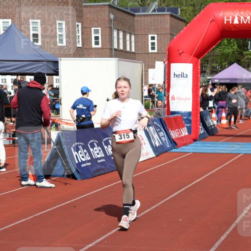 14.04.2024 - Hammer Lauf Strokosch-Dieckow http://msf.ph/oto/6075170 14.04.2024 11:05:35 Ziel 171, 315, 1385, 1391 meine-sportfotos.de