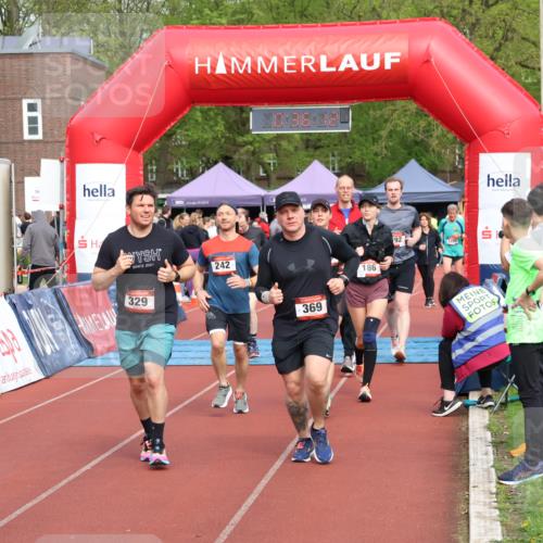 14.04.2024 - Hammer Lauf Strokosch-Dieckow http://msf.ph/oto/6075563 14.04.2024 11:06:11 Ziel 126, 186, 242, 262, 288, 329, 339, 369, 486, 792, 836 meine-sportfotos.de