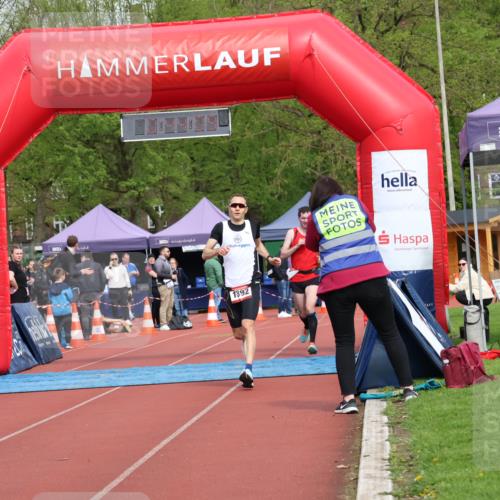 14.04.2024 - Hammer Lauf Strokosch-Dieckow http://msf.ph/oto/6076654 14.04.2024 11:14:08 Ziel 900, 1392 meine-sportfotos.de