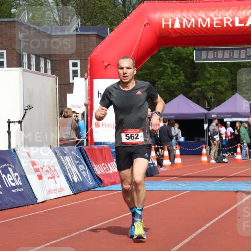 14.04.2024 - Hammer Lauf Strokosch-Dieckow http://msf.ph/oto/6077712 14.04.2024 11:20:18 Ziel 478, 562 meine-sportfotos.de